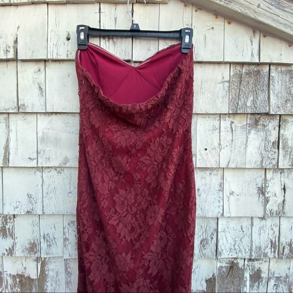 Tobi Adelyn Wine Strapless Lace Maxi Dress - Picture 7 of 8